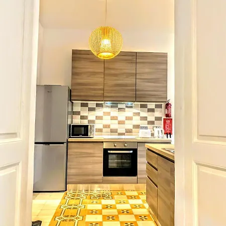 Apartament Spacious 1 Bedroom On Republic Street